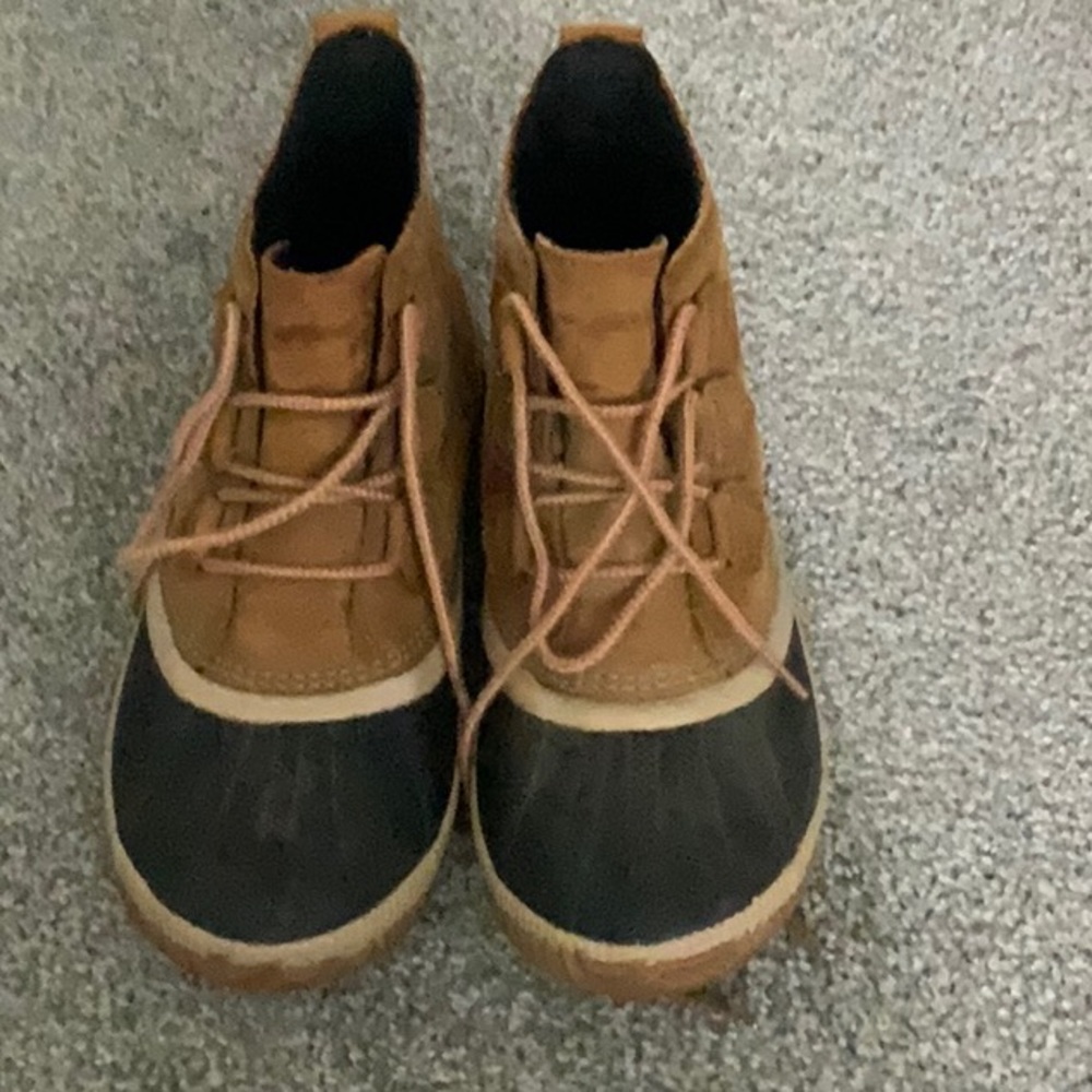 SOREL DUCK BOOTS